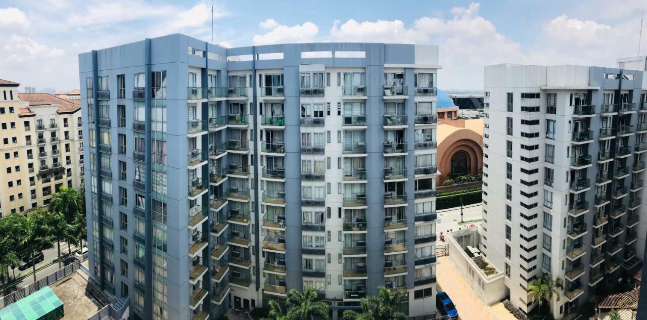 One Palm Tree Villas Across Naia-T3 Manille Extérieur photo